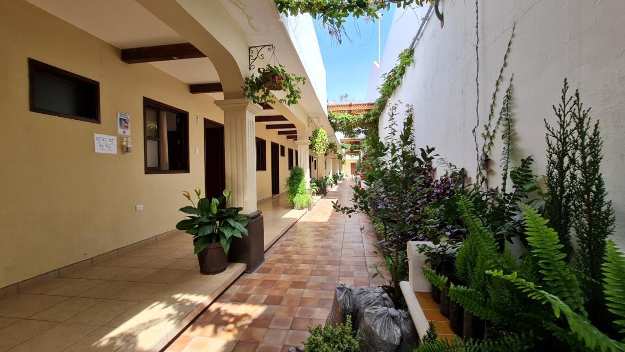 Nico Hotel Antigua Eksteriør billede