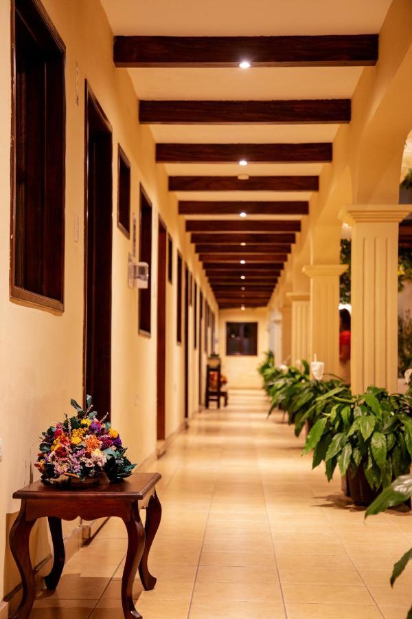 Nico Hotel Antigua Eksteriør billede